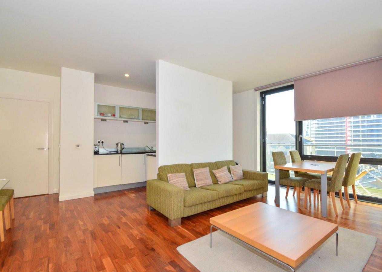 Canary Wharf - Corporate River View Apartments London Ngoại thất bức ảnh