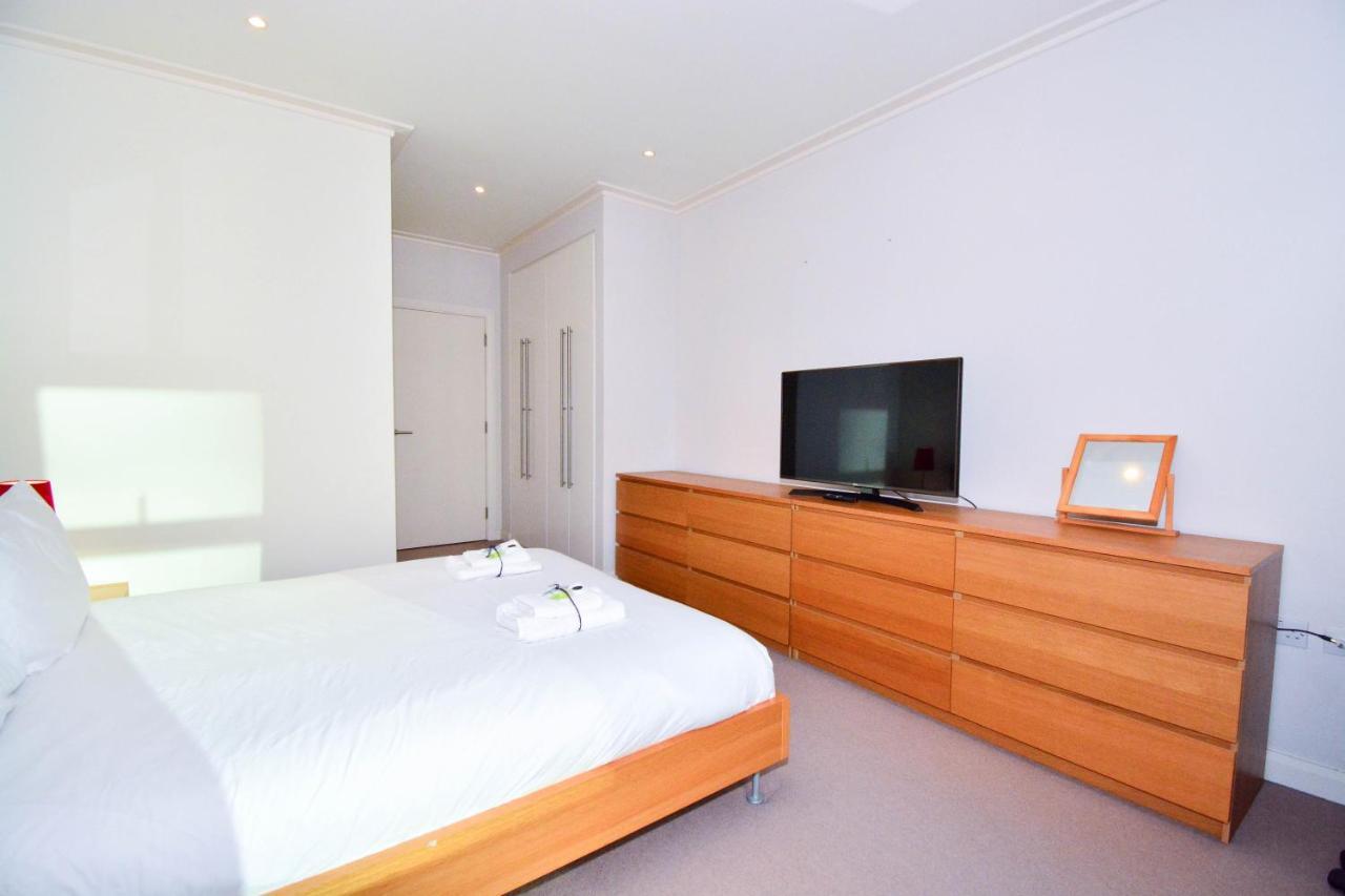 Canary Wharf - Corporate River View Apartments London Ngoại thất bức ảnh
