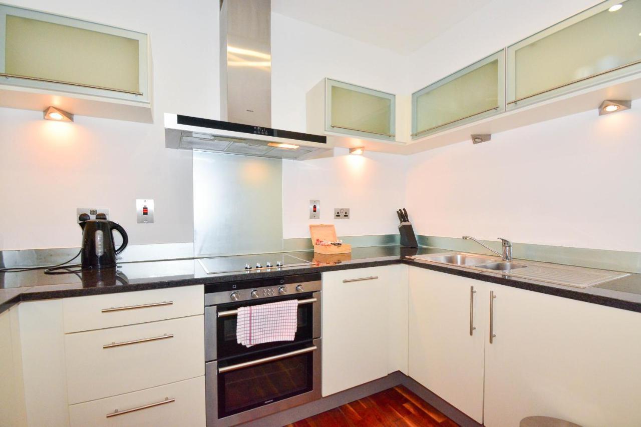 Canary Wharf - Corporate River View Apartments London Ngoại thất bức ảnh